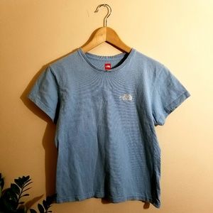 Women's North Face tshirt